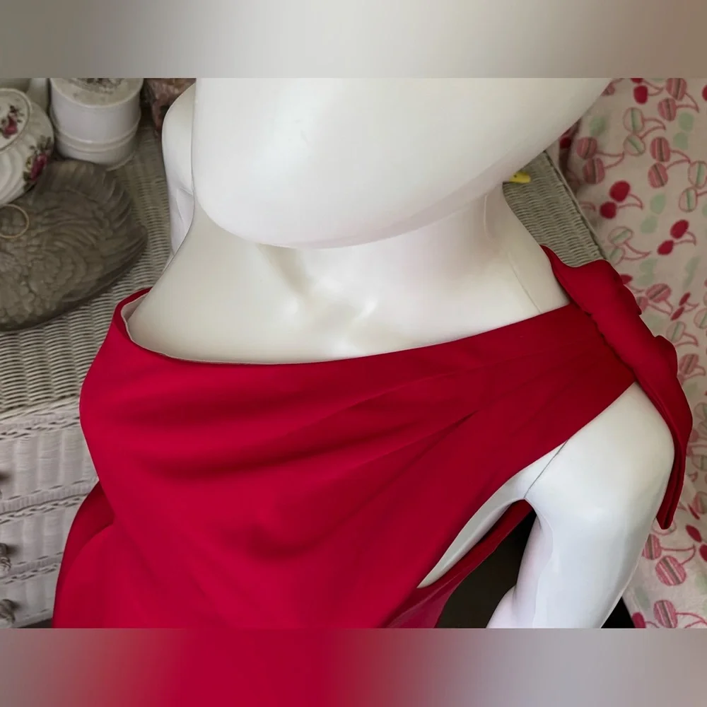Gal Meets Glam Carmen One Shoulder Jumpsuit Large Red Bow Wide Gaucho Leg Size 4